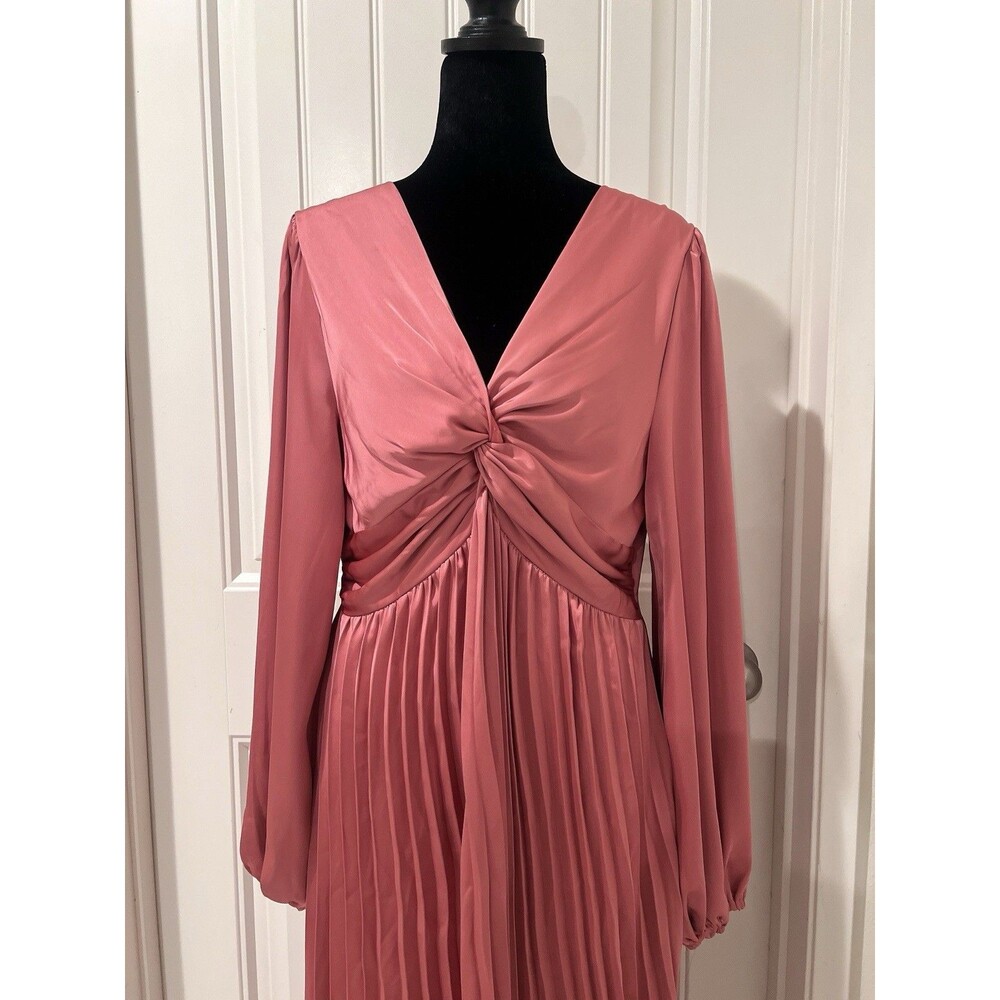 Petal & Pup Women's Noelle Twist Front Pleated Midi Dress Cocktail Size L Blush - Picture 13 of 16